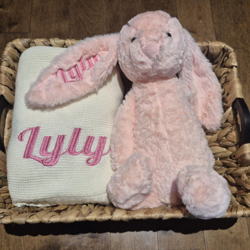 Coffret Duo Personnalisé – Lapin en Peluche & couverture brodés au prénom de bébé
