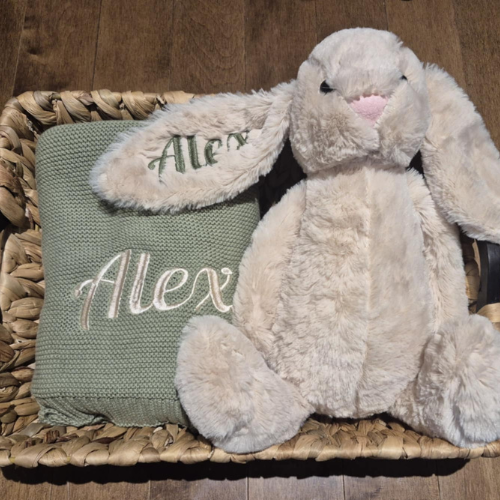 Coffret Duo Personnalisé – Lapin en Peluche & couverture brodés au prénom de bébé