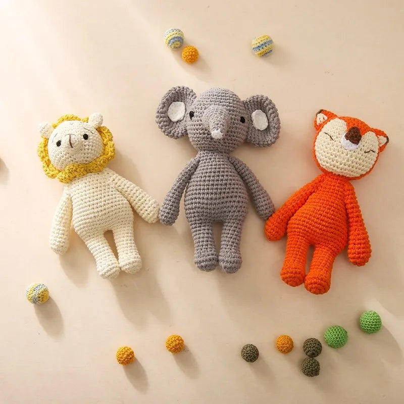Doudou Tricoté Fait Main – Éléphant, Lion ou Renard