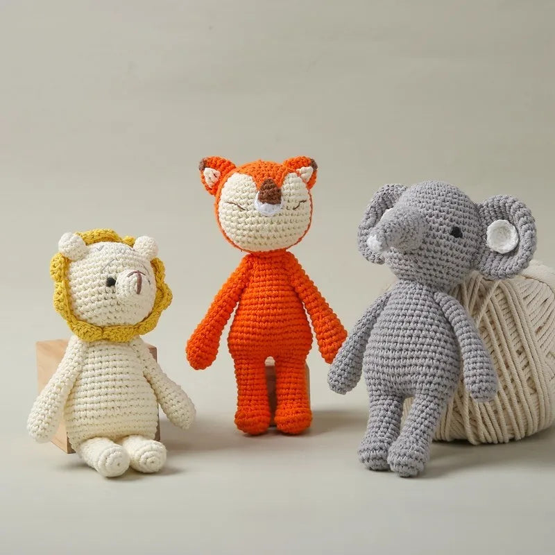 Doudou Tricoté Fait Main – Éléphant, Lion ou Renard