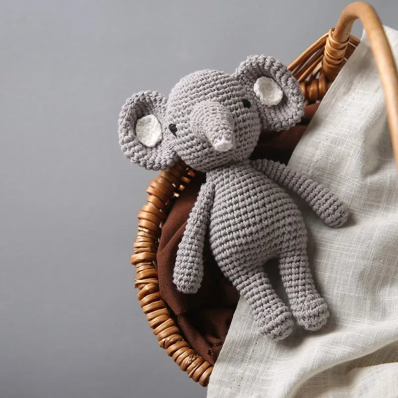 Doudou Tricoté Fait Main – Éléphant, Lion ou Renard
