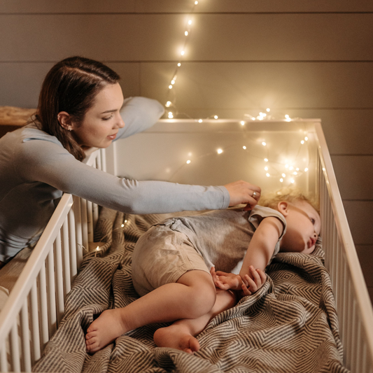 🌙 Le rituel du soir avec bébé : ces petits gestes qui font toute la différence
