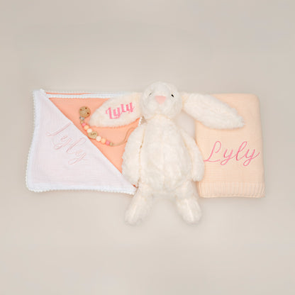 Coffret naissance personnalisé 4-en-1 : Lapin, couverture, lange et attache-tétine personnalisés