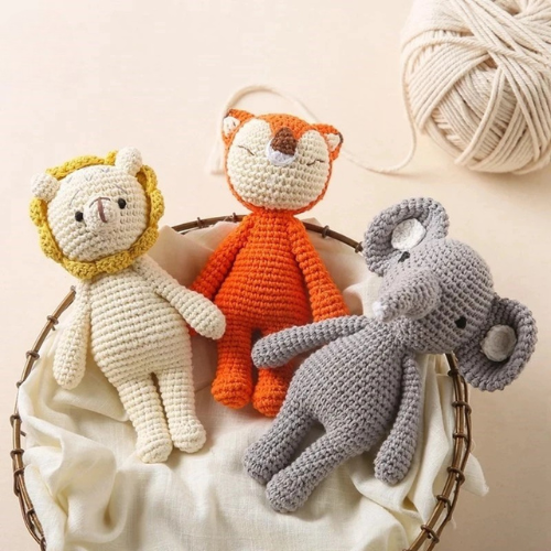 Doudou Tricoté Fait Main – Éléphant, Lion ou Renard